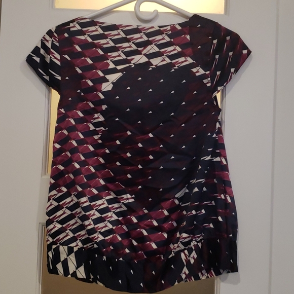 Woman's blouse - Picture 3 of 4